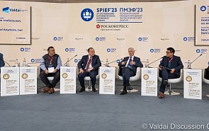  The World Is Crumbling, but Not Collapsing: The Valdai Club Discussed Current Trends and Future Scenarios at SPIEF-2023 
