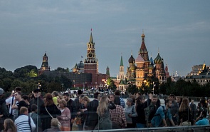 Russia’s Response to Sanctions: How Western Sanctions Reshaped Political Economy in Russia
