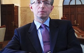 Mikhail  Galuzin