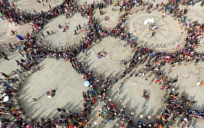 Rethinking Liberal Democracy in Asia: Political Modernity, Indigenous Ideologies, and Postcolonial Resistance