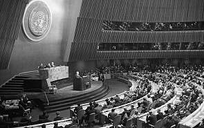 The 1960 UN Declaration on the Granting of Independence to Colonial Countries and Peoples: History of Adoption