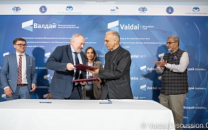 Signing of a Memorandum of Understanding between the Valdai Discussion Club and the Vivekananda International Foundation
