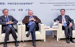 Photo Gallery: The Russian-Chinese Conference 'Crisis and Global Transformation: China and Russia Facing the Challenges of a Changing World Order'. Second Day